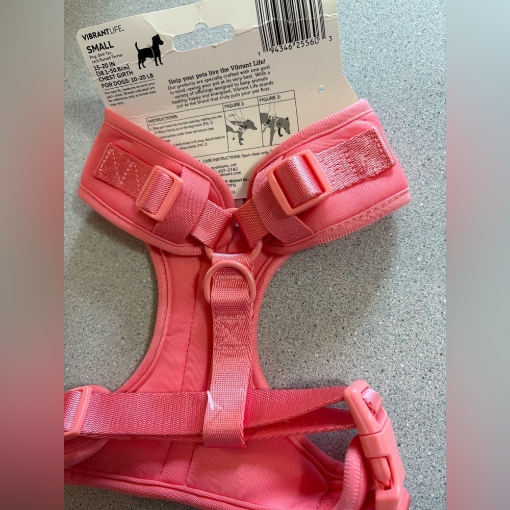 New Small
Vibrant Pink Pet Harness
Adjustable straps
Comfortable padding